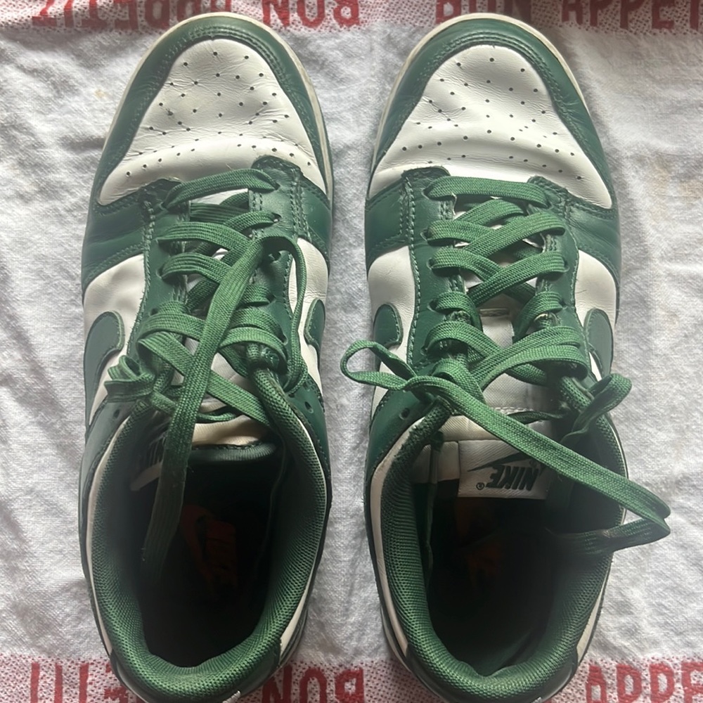 Nike Green Low Top Dunks- men’s size 7.5 which is equivalent to women’s US 9.